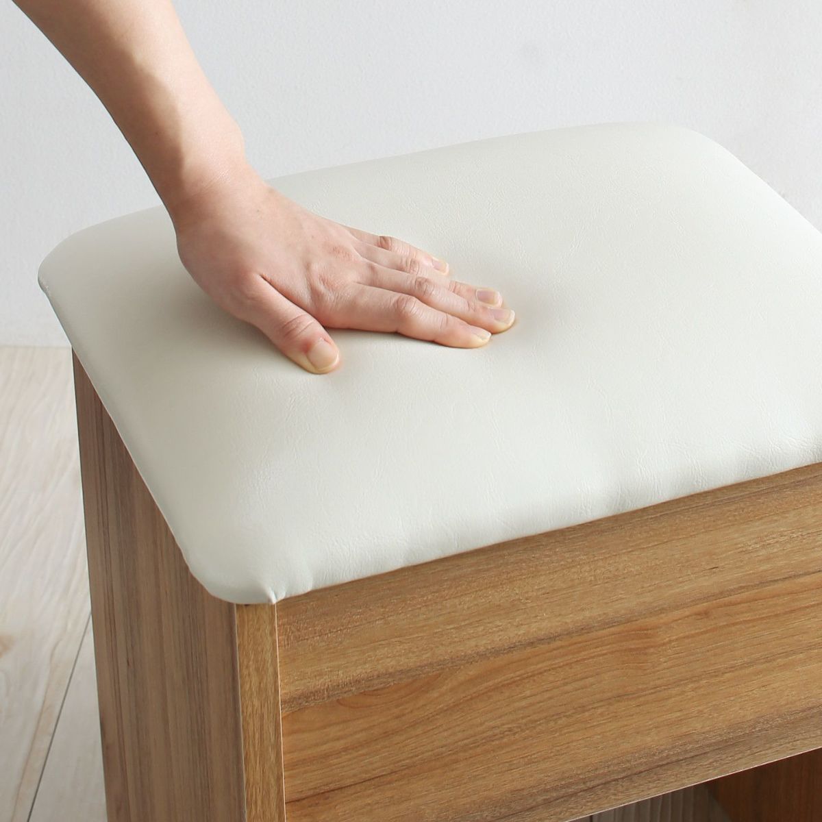 Bàn trang điểm ML14080DNA